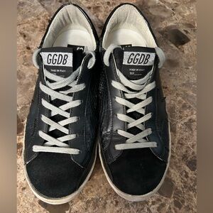 Golden Goose Shoes size 38